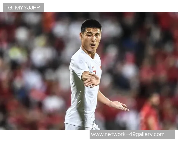 2017年中国足球队对阵叙利亚精彩比赛录像回顾与分析