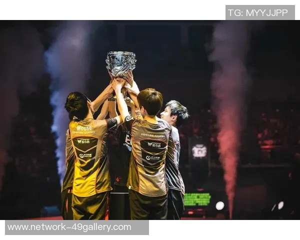 RNG的荣耀之路：从新秀到王者的成长与蜕变纪实